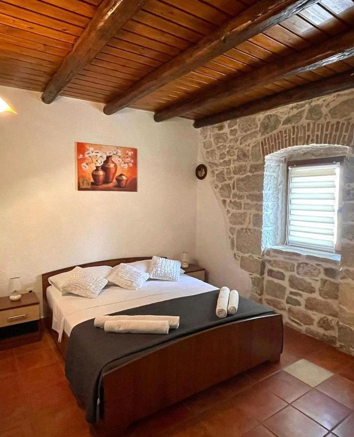Luan * Porec